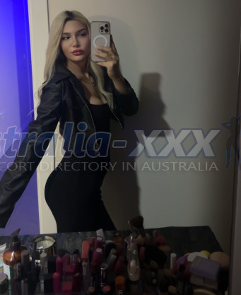 Photo escort girl Aleyna: the best escort service