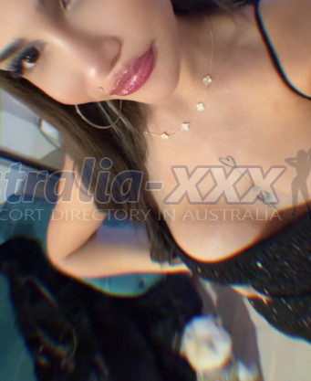 Photo escort girl Aleyna: the best escort service