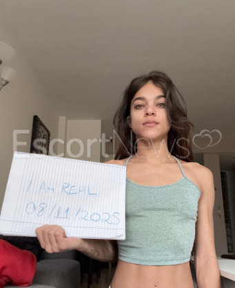 Photo escort girl Stella Bianchi: the best escort service