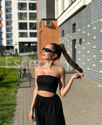 Photo escort girl Bella: the best escort service