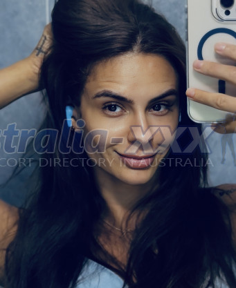 Photo escort girl Laura : the best escort service