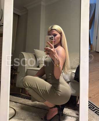 Photo escort girl Alev: the best escort service