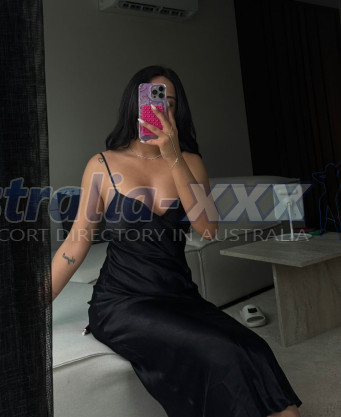 Photo escort girl Nur: the best escort service