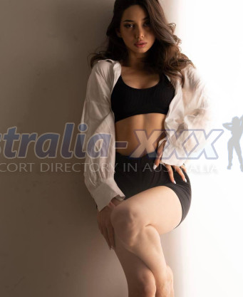 Photo escort girl Elizaveta: the best escort service