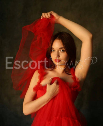 Photo escort girl Bacardi: the best escort service