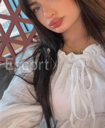 Photo escort girl Medea: the best escort service