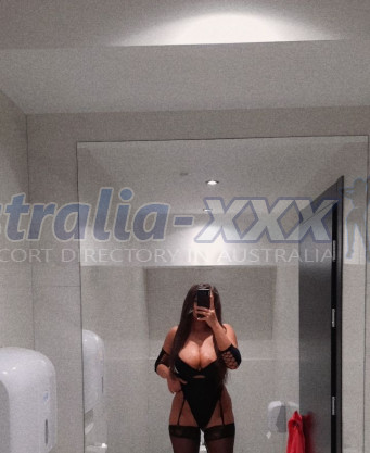 Photo escort girl Ariana: the best escort service