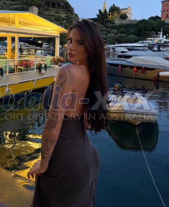 Photo escort girl Defne : the best escort service