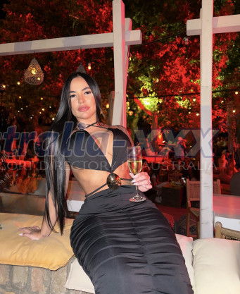Photo escort girl Amanda Portela : the best escort service