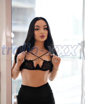 Photo escort girl ANNA BRUNNET : the best escort service