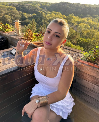 Photo escort girl Aysima: the best escort service