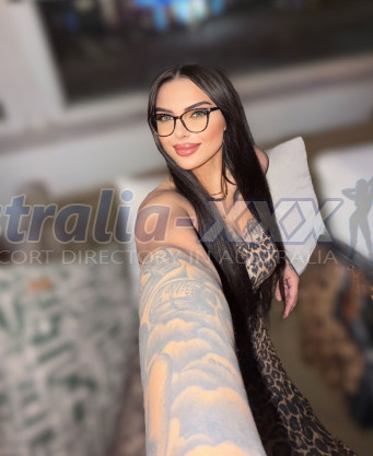 Photo escort girl Serenay: the best escort service