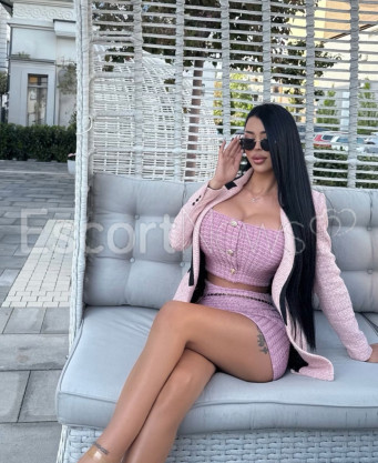 Photo escort girl LEYLA: the best escort service