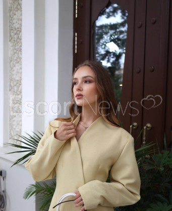 Photo escort girl Kira: the best escort service