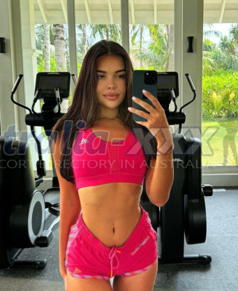 Photo escort girl Kiana: the best escort service