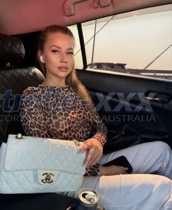 Photo escort girl Evangeline: the best escort service