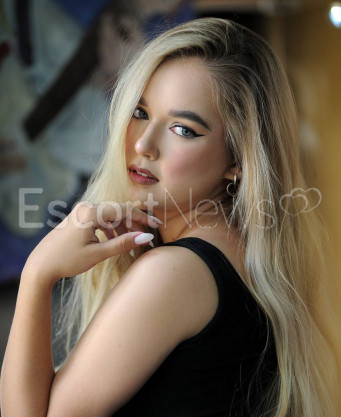 Photo escort girl Dariya: the best escort service