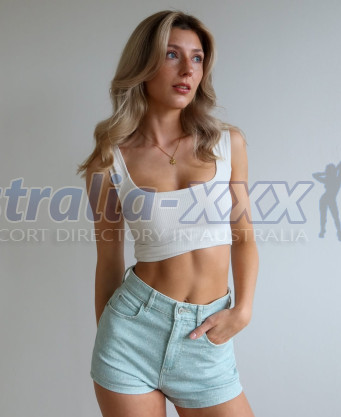 Photo escort girl Tinaa: the best escort service