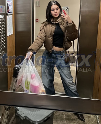 Photo escort girl salira: the best escort service