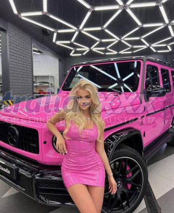 Photo escort girl Sasha: the best escort service