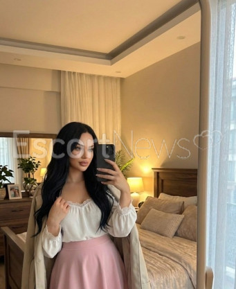 Photo escort girl Sinem: the best escort service
