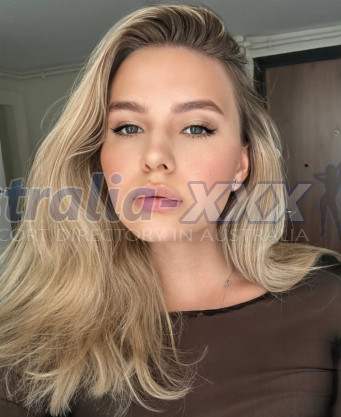 Photo escort girl Vika : the best escort service