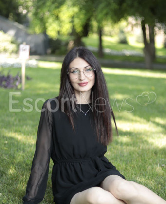 Photo escort girl Anneta: the best escort service
