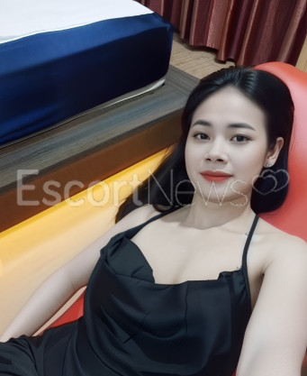 Photo escort girl Crystal: the best escort service