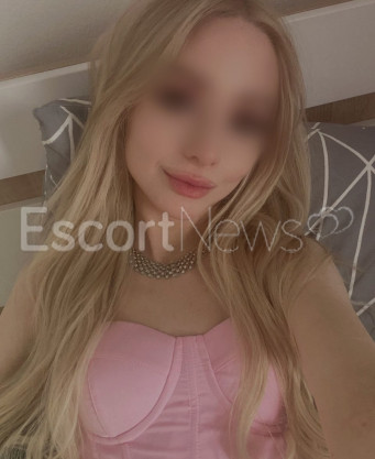 Photo escort girl Vasilisa: the best escort service