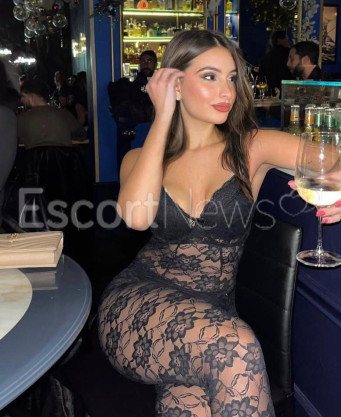 Photo escort girl Sinem: the best escort service