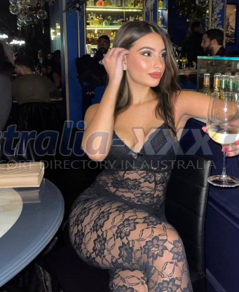 Photo escort girl Sinem: the best escort service