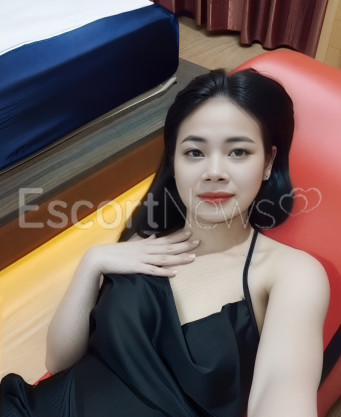 Photo escort girl Crystal: the best escort service