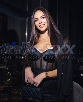 Photo escort girl Lika: the best escort service