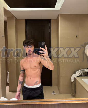 Photo escort girl Pietrolatin : the best escort service