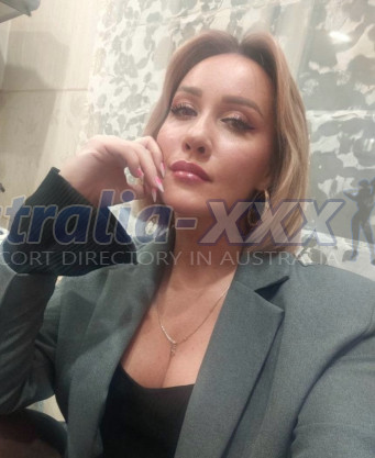 Photo escort girl Samanta: the best escort service