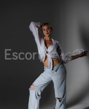 Photo escort girl Uliana: the best escort service