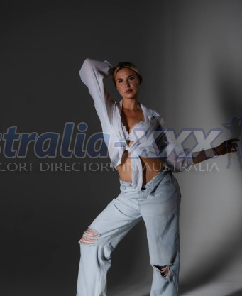 Photo escort girl Uliana: the best escort service