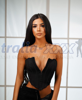 Photo escort girl Deniz: the best escort service