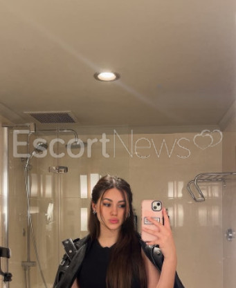 Photo escort girl Sara: the best escort service