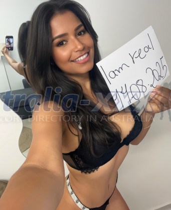 Photo escort girl ISABEL HOT: the best escort service