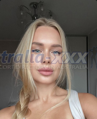 Photo escort girl NESHA: the best escort service