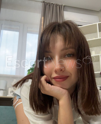 Photo escort girl VOULA: the best escort service