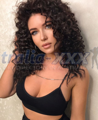 Photo escort girl Elfiya: the best escort service