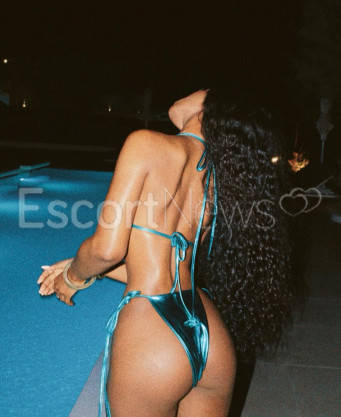 Photo escort girl Luna: the best escort service