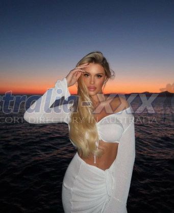Photo escort girl Shakira: the best escort service