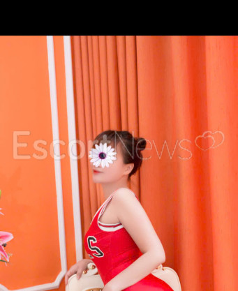 Photo escort girl Minzy: the best escort service