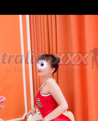 Photo escort girl Minzy: the best escort service