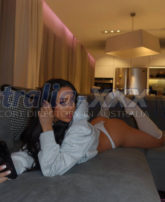 Photo escort girl Ameliya: the best escort service