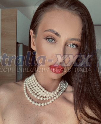 Photo escort girl Veloura: the best escort service