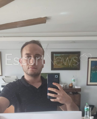 Photo escort girl MERTCANHUB: the best escort service